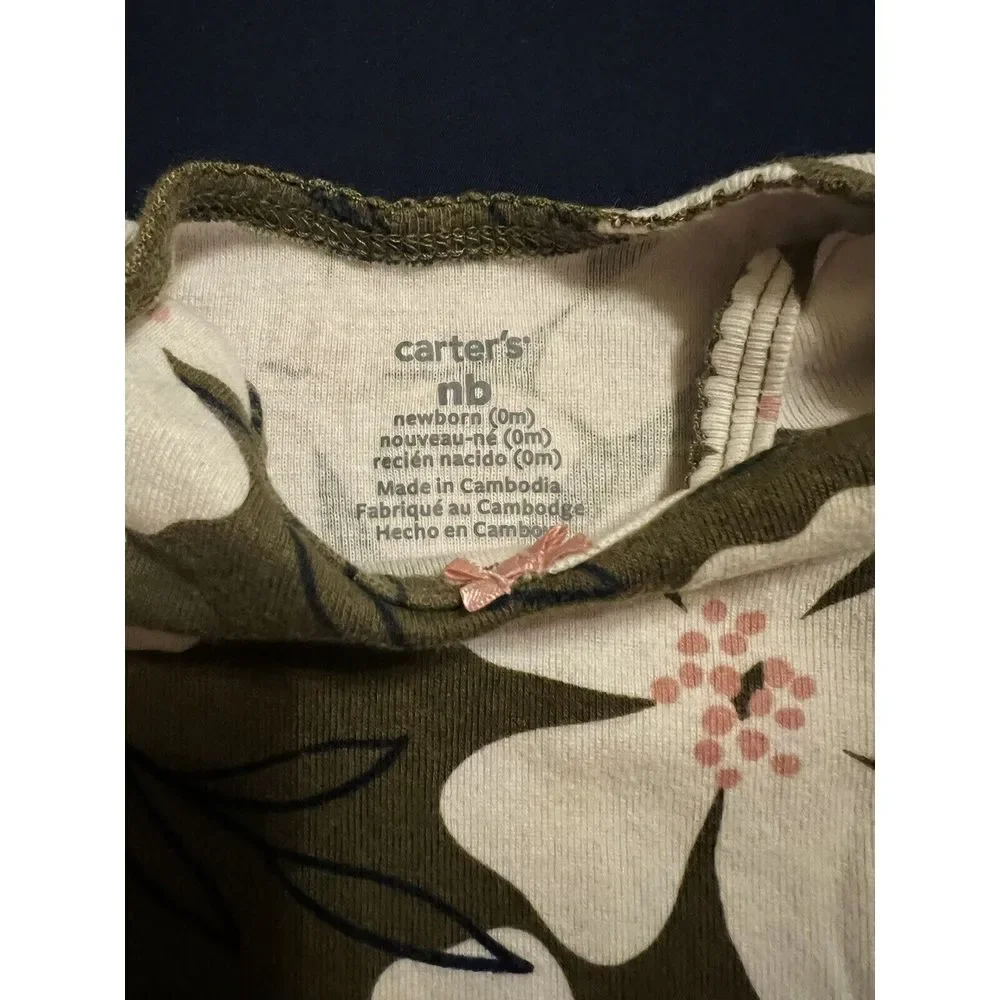 Carters Newborn Girl Floral Bodysuit‎